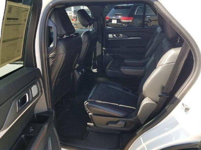 2025 Ford Explorer ST 4WD