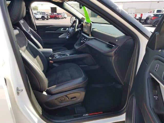 2025 Ford Explorer ST 4WD