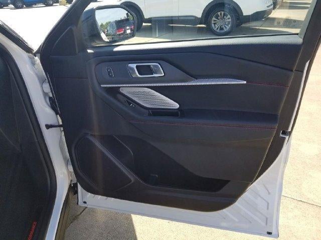 2025 Ford Explorer ST 4WD