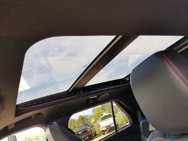 2025 Ford Explorer ST 4WD