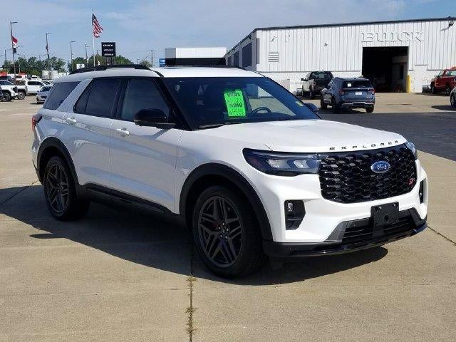 2025 Ford Explorer ST 4WD