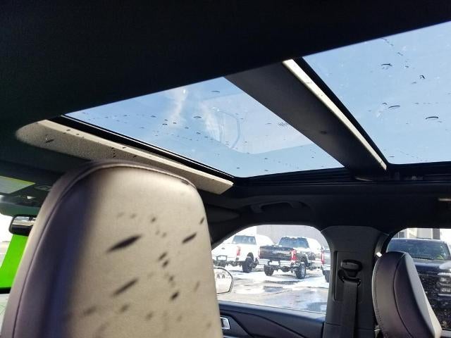 2025 Ford Explorer Platinum 4WD