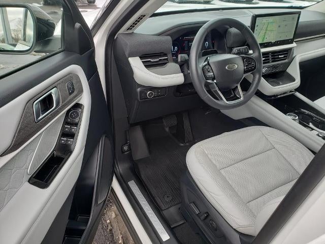 2025 Ford Explorer Platinum 4WD