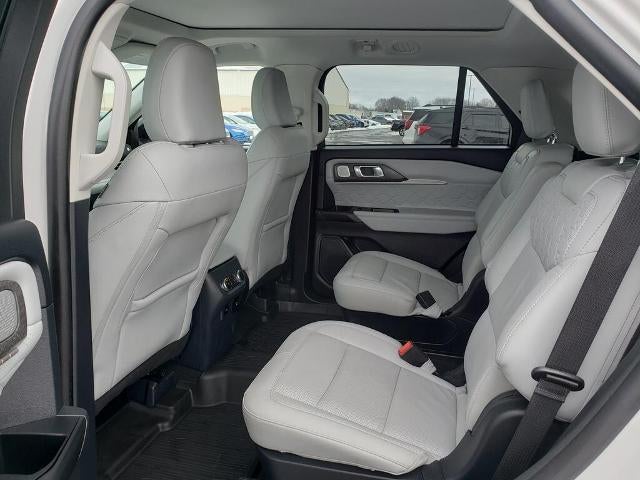 2025 Ford Explorer Platinum 4WD