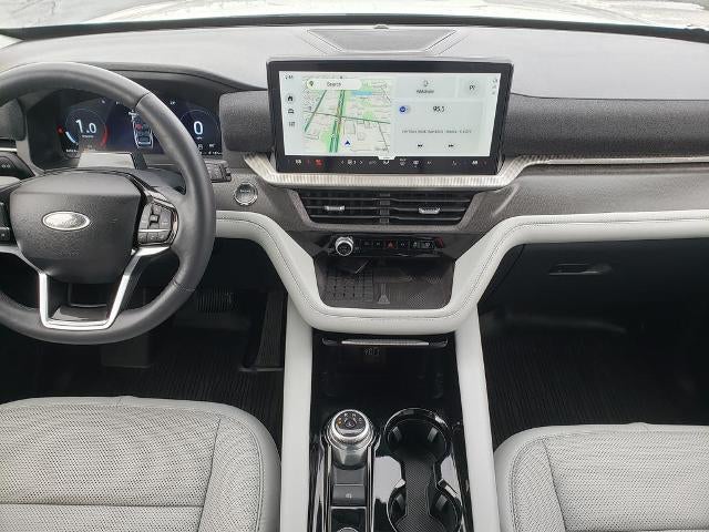 2025 Ford Explorer Platinum 4WD