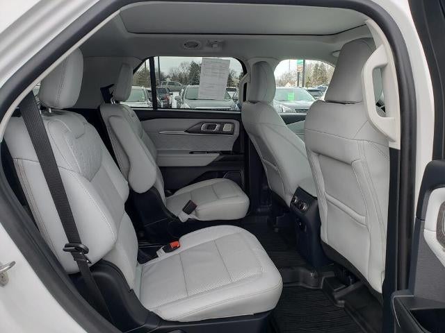 2025 Ford Explorer Platinum 4WD