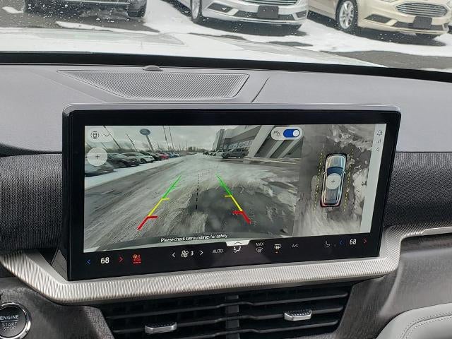 2025 Ford Explorer Platinum 4WD