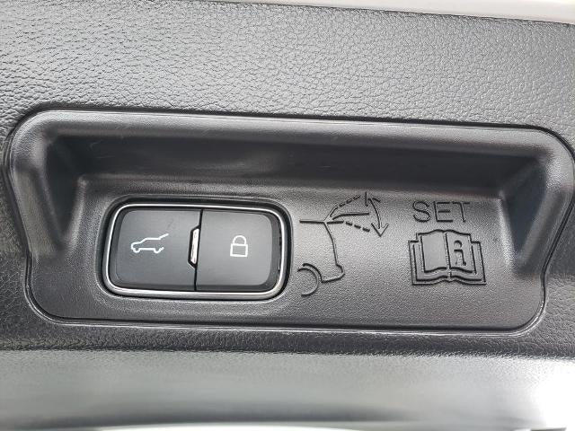 2025 Ford Explorer Platinum 4WD