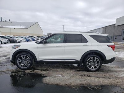 2025 Ford Explorer Platinum 4WD