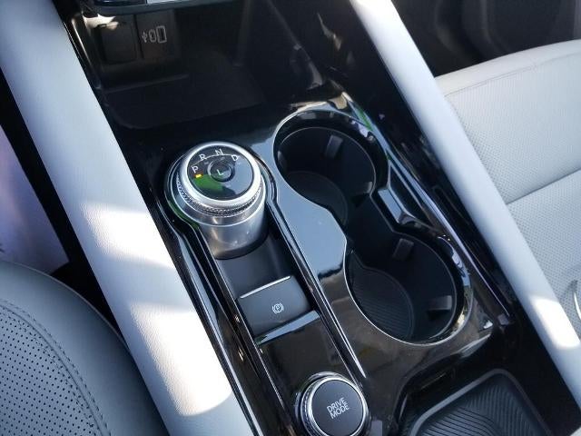 2025 Ford Explorer Platinum 4WD