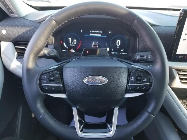 2025 Ford Explorer Platinum 4WD