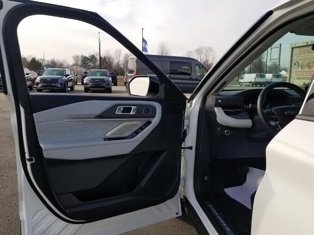 2025 Ford Explorer Platinum 4WD