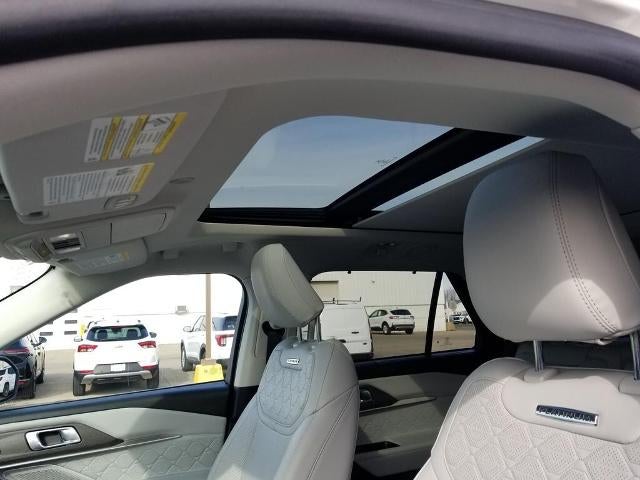 2025 Ford Explorer Platinum 4WD