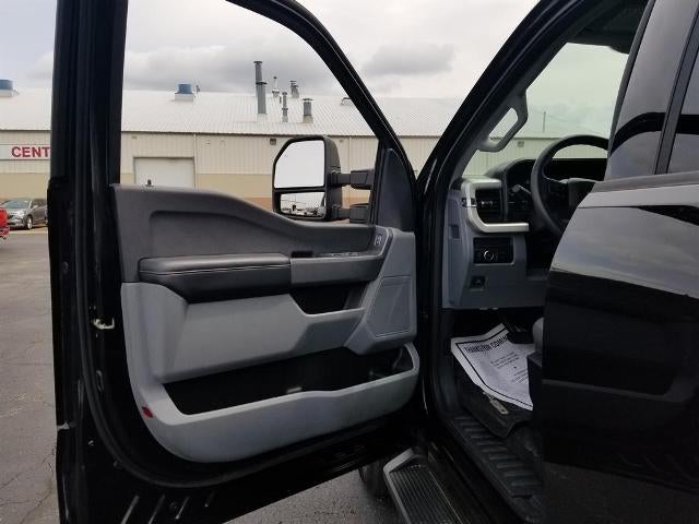 2024 Ford Super Duty F-250 SRW XL 4WD Crew Cab 6.75' Box