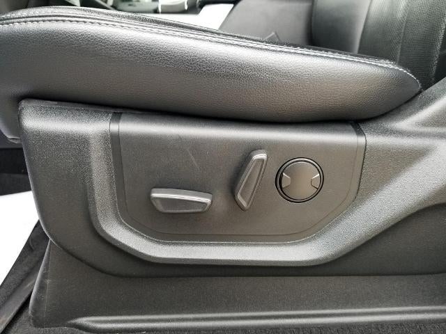 2020 Ford Super Duty F-250 SRW XL 4WD Crew Cab 6.75' Box
