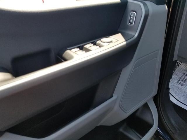 2025 Ford Super Duty F-350 SRW XL 4WD Crew Cab 6.75' Box