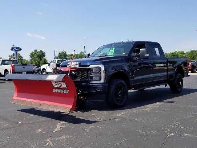 2025 Ford Super Duty F-350 SRW XL 4WD Crew Cab 6.75' Box