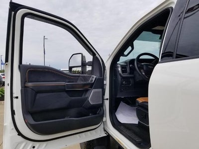 2024 Ford Super Duty F-450 DRW XL 4WD Crew Cab 8' Box