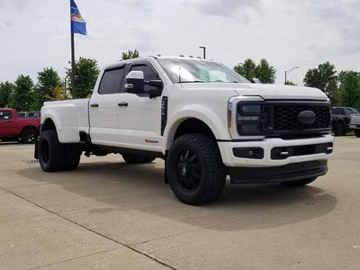 2024 Ford Super Duty F-450 DRW XL 4WD Crew Cab 8' Box