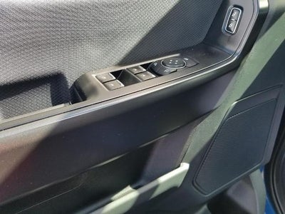 2022 Ford F-150 XL 4WD SuperCrew 5.5' Box