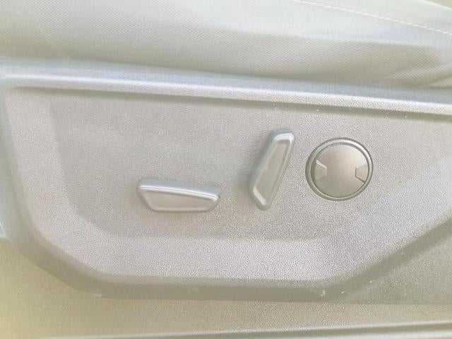 2022 Ford F-150 XLT 4WD SuperCrew 5.5' Box