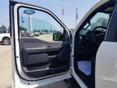 2023 Ford F-150 XL 4WD SuperCrew 5.5' Box