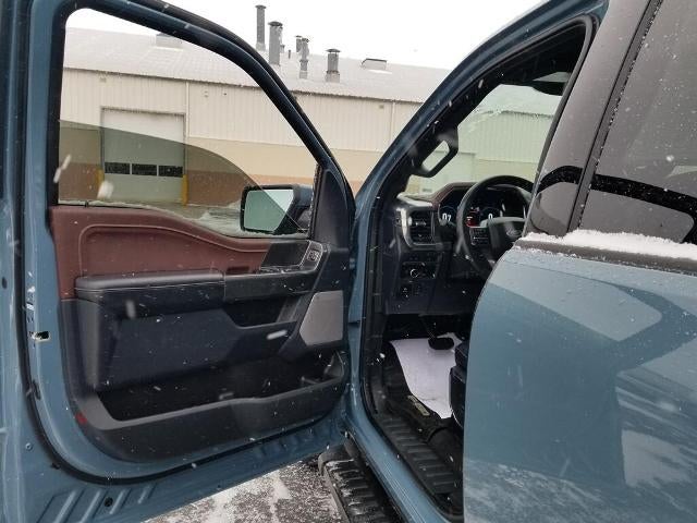 2023 Ford F-150 LARIAT 4WD SuperCrew 5.5' Box