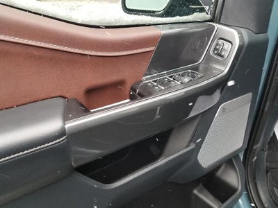 2023 Ford F-150 LARIAT 4WD SuperCrew 5.5' Box