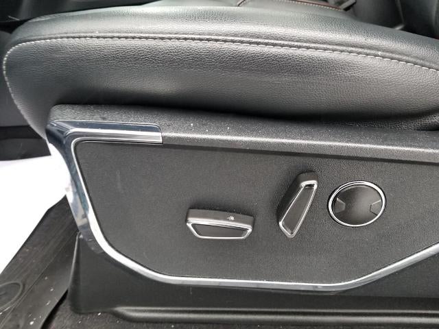 2023 Ford F-150 LARIAT 4WD SuperCrew 5.5' Box