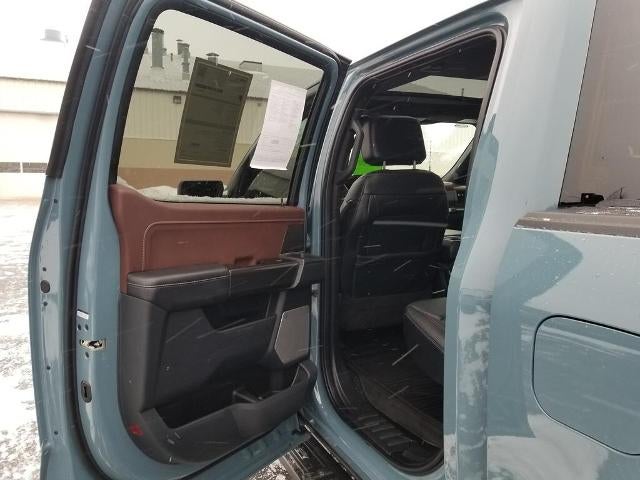 2023 Ford F-150 LARIAT 4WD SuperCrew 5.5' Box