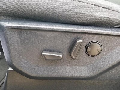 2022 Ford F-150 XL 4WD SuperCrew 5.5' Box