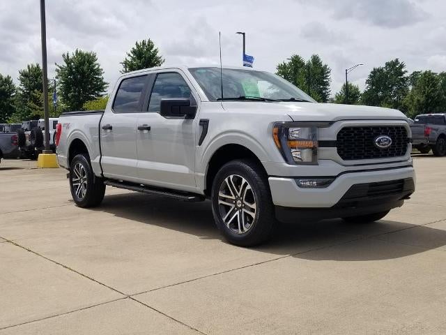 2023 Ford F-150 XL 4WD SuperCrew 5.5' Box
