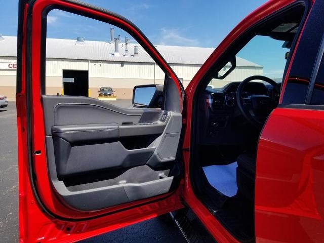 2023 Ford F-150 XL 4WD SuperCrew 5.5' Box