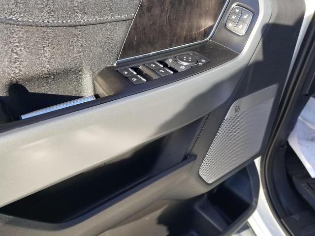 2022 Ford F-150 LARIAT 4WD SuperCrew 5.5' Box