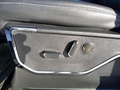 2022 Ford F-150 LARIAT 4WD SuperCrew 5.5' Box