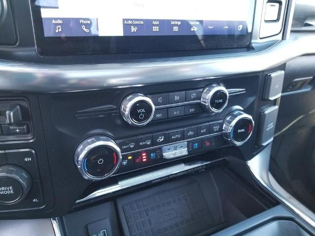 2022 Ford F-150 LARIAT 4WD SuperCrew 5.5' Box