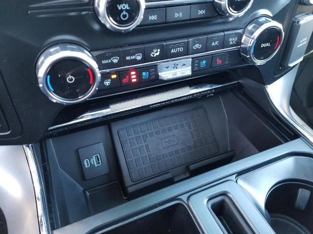 2022 Ford F-150 LARIAT 4WD SuperCrew 5.5' Box