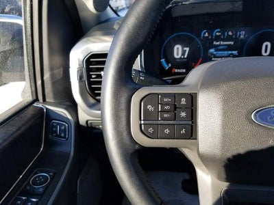 2022 Ford F-150 LARIAT 4WD SuperCrew 5.5' Box