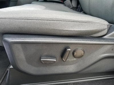 2023 Ford F-150 XL 4WD SuperCrew 5.5' Box
