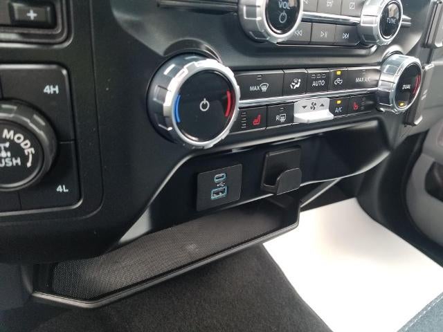 2023 Ford F-150 XL 4WD SuperCrew 5.5' Box