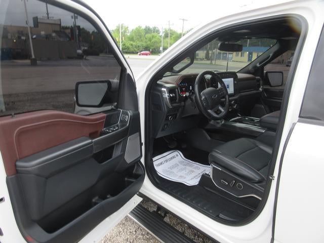 2023 Ford F-150 LARIAT 4WD SuperCrew 5.5' Box