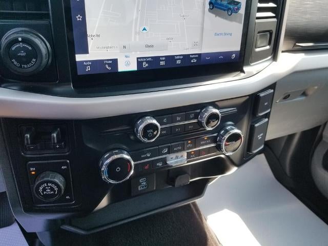 2022 Ford F-150 XL 4WD SuperCrew 5.5' Box