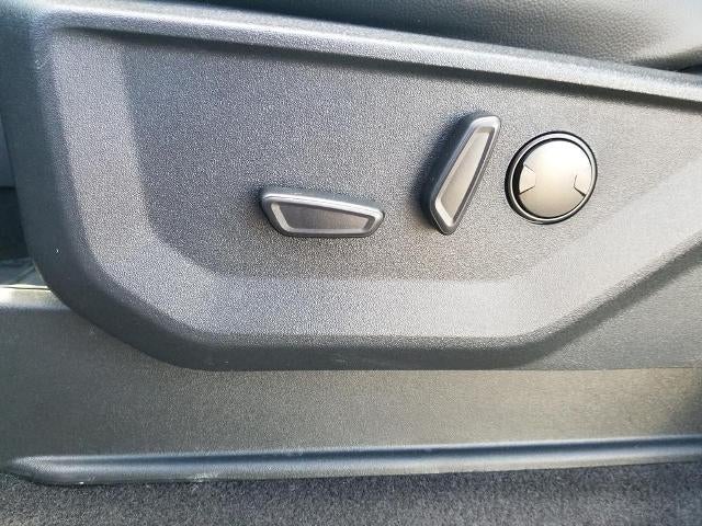 2025 Ford F-150 LARIAT 4WD SuperCrew 5.5' Box