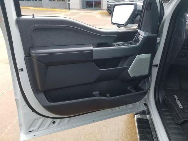 2024 Ford F-150 LARIAT 4WD SuperCrew 5.5' Box