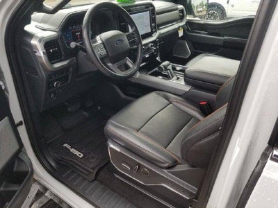 2024 Ford F-150 LARIAT 4WD SuperCrew 5.5' Box