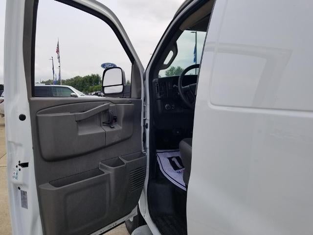 2024 Chevrolet Express Cargo Van 2500 Regular Wheelbase Rear-Wheel Drive