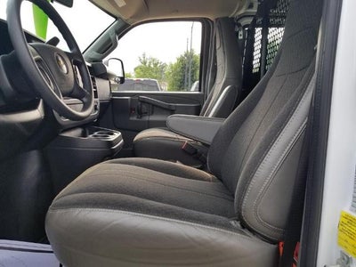2024 Chevrolet Express Cargo Van 2500 Regular Wheelbase Rear-Wheel Drive