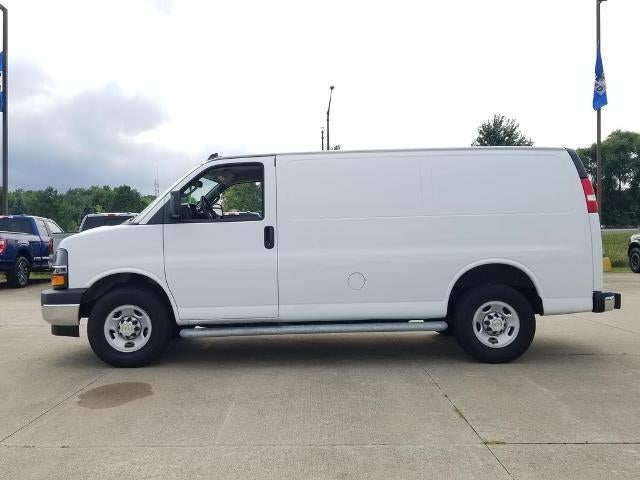 2024 Chevrolet Express Cargo Van 2500 Regular Wheelbase Rear-Wheel Drive