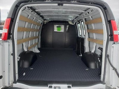 2024 Chevrolet Express Cargo Van 2500 Regular Wheelbase Rear-Wheel Drive