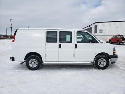 2024 Chevrolet Express Cargo Van 2500 Regular Wheelbase Rear-Wheel Drive